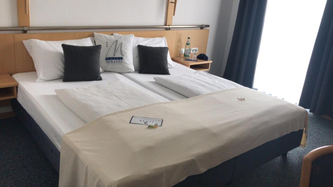 Miratel Hotel Mitterteich Kültér fotó
