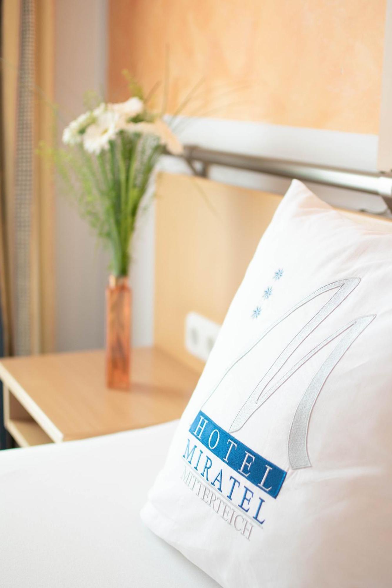 Miratel Hotel Mitterteich Kültér fotó