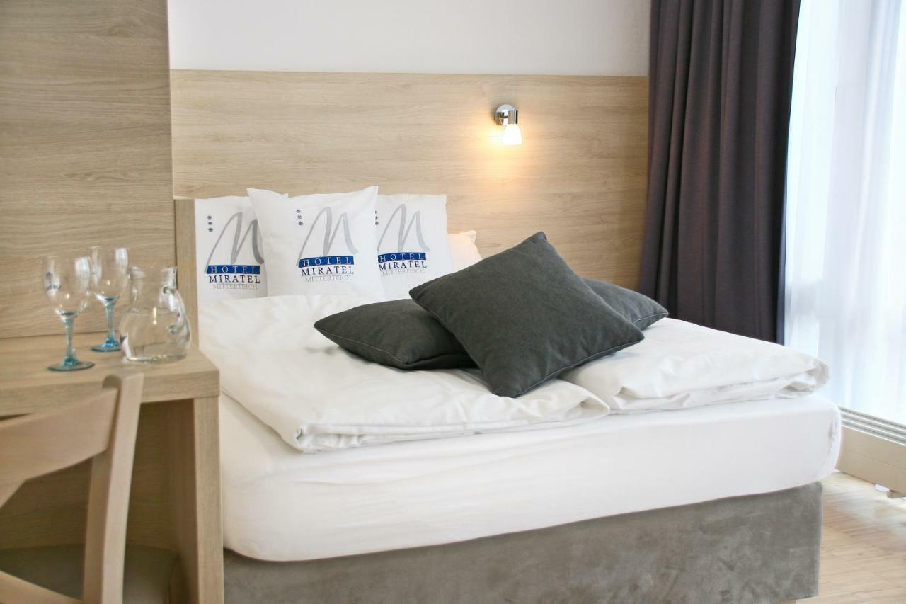 Miratel Hotel Mitterteich Kültér fotó